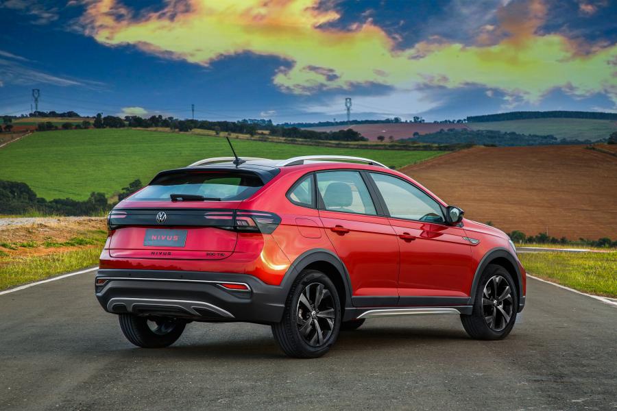  Volkswagen Nivus Highline 200 TSI Launching Edition 2020 года  (LA) (фото 26 из 40)